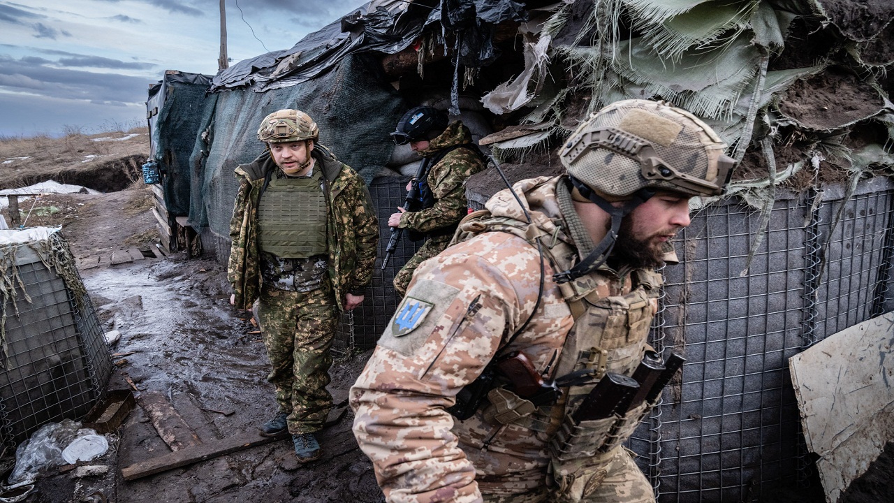 Ukraine Interior Minister Visits Front Line in Novoluhanske