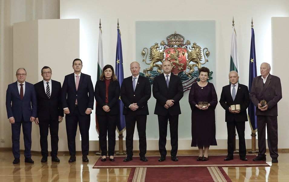 BTA - Toms Hrant Dersarkissian, Kostadin Kostadinov, and Pavlina Dolashka