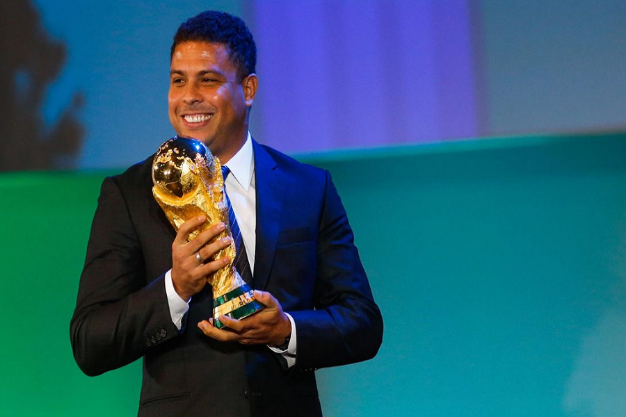 ​Ronaldo kandidat për president të Federatës së Futbollit në Brazil