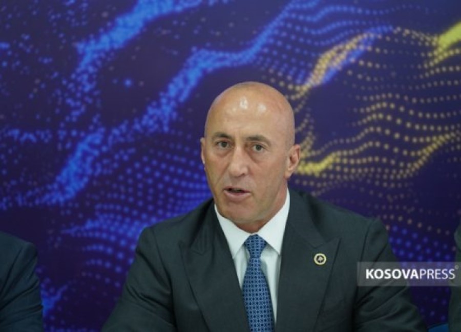 Ramush-Haradinaj-AAK-Konferenca-10-of-12-4-560x404