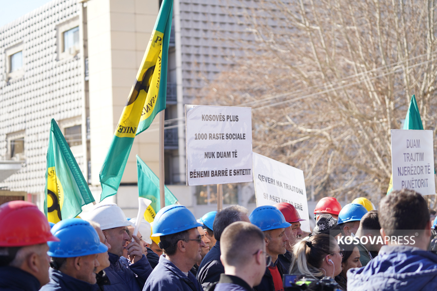 Protesta nga puntoret e FERONIKELIT (14 of 17)