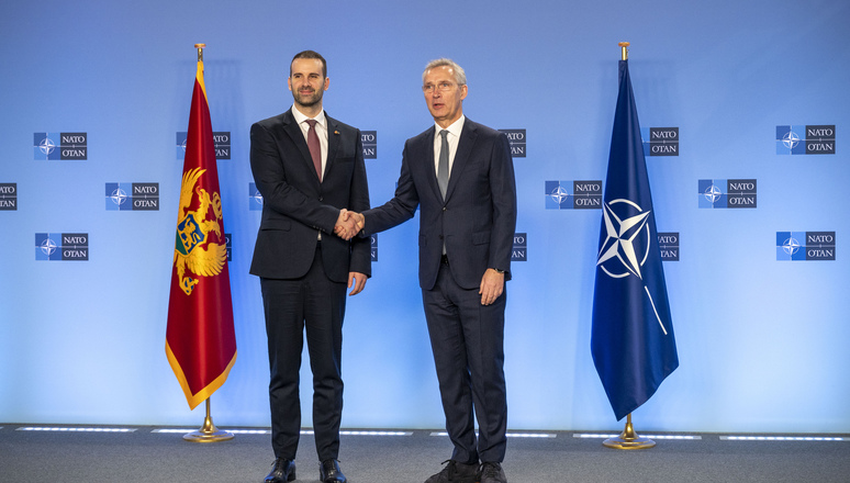 NATO Secretary General meets the Prime Minister of Montenegro