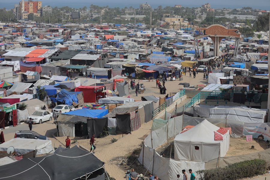 Displaced Palestinians seek refuge at Al-Aqsa University