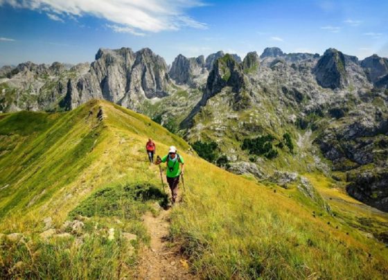 “Travel and Tour World”: Shqipëria kryeson si destinacioni më i kërkuar evropian