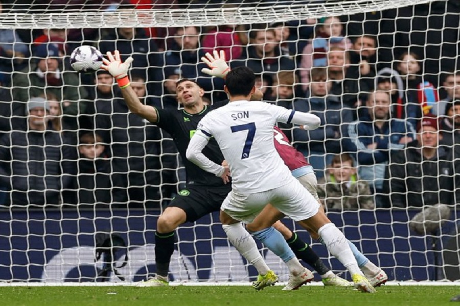 Tottenham brenda 4 minutave rikthehet për fitoren e madhe ndaj Astona Villa