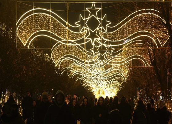 Prishtina me ngjyra festive