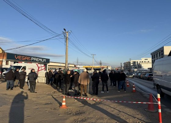 Jemi kthyer në shekullin e kaluar, banorët e Bibajt protestojnë për rrymë