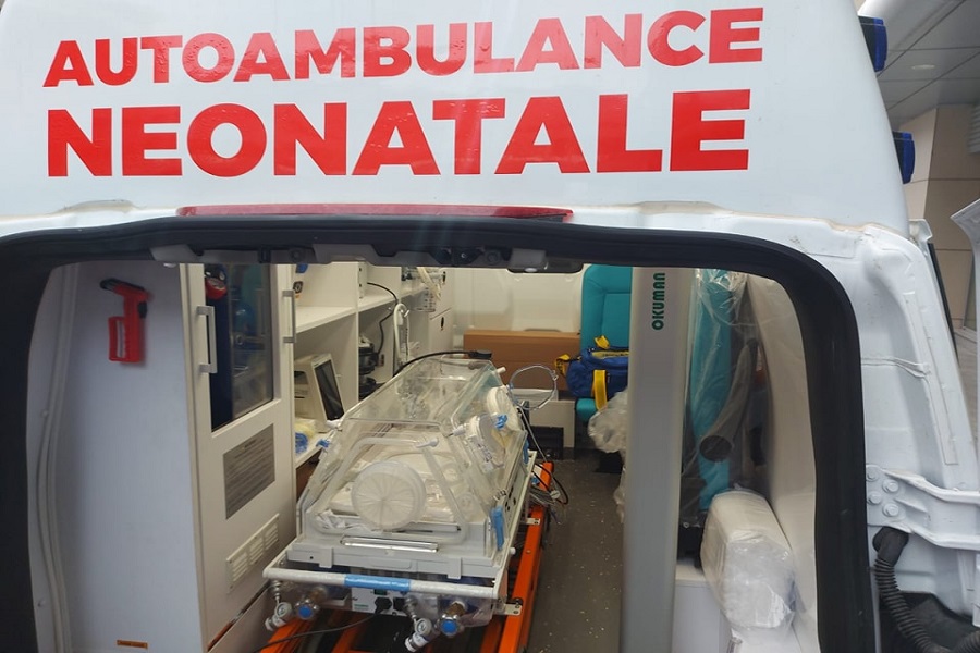 Nga nesër nis Shërbimi i Transportit Neonatal në QKUK