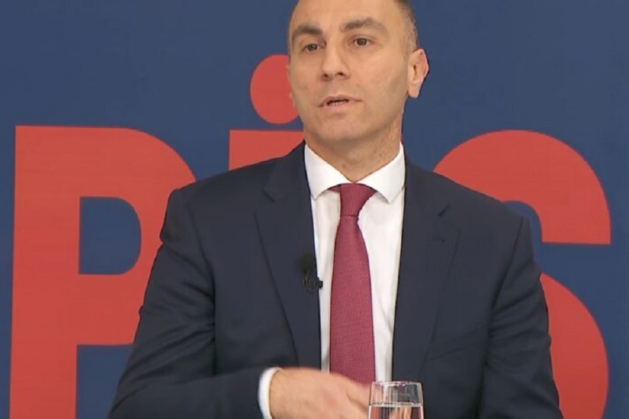 Grubi tërhiqet nga politika dhe jeta publike