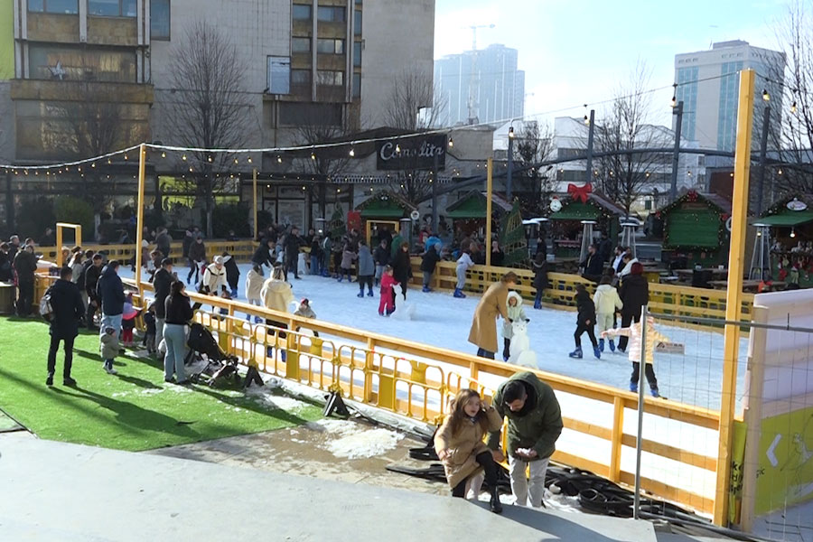 Pista e patinazhit në kryeqytet, kritika në pagesë e menaxhim