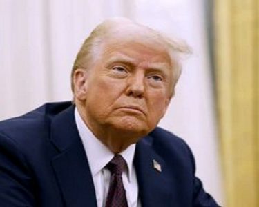 ​Trump urdhëron heqjen e "ideologjisë gjinore" nga faqet e internetit