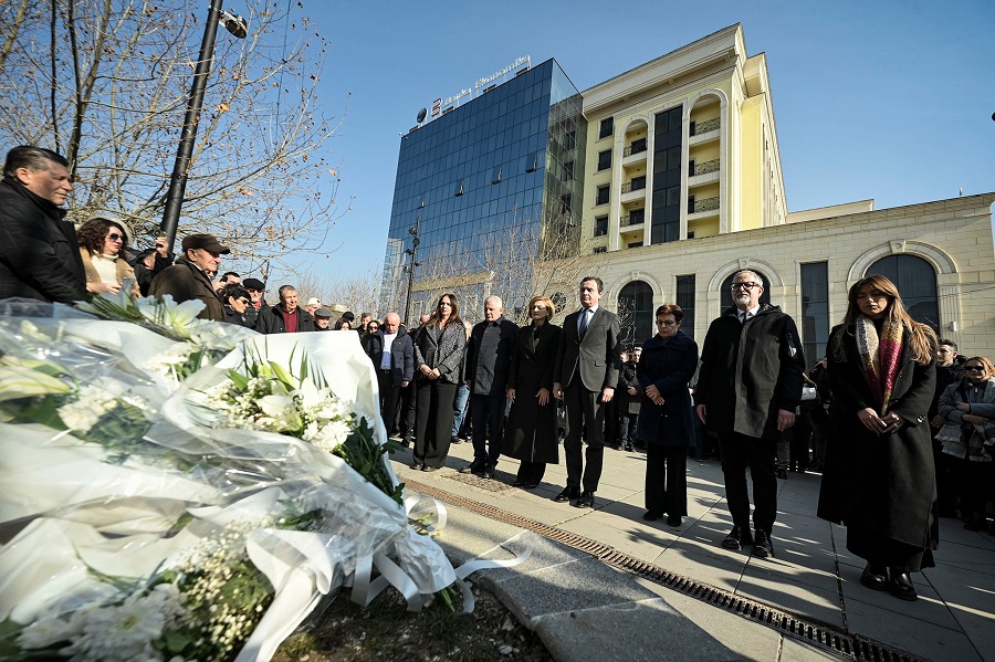 Kurti përkujton protestat e përgjakshme të 10 shkurtit