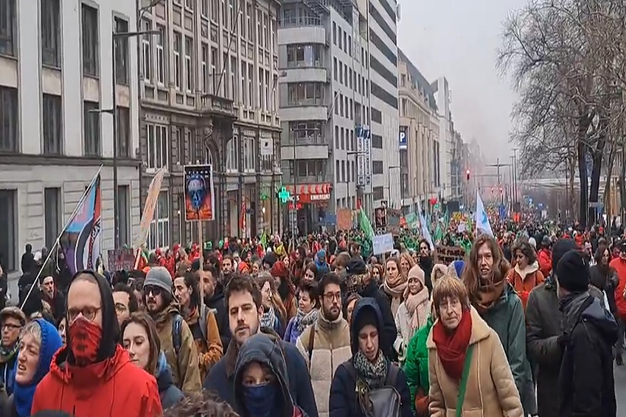 Shpërthejnë protesta në Bruksel kundër planit për uljen e pensioneve