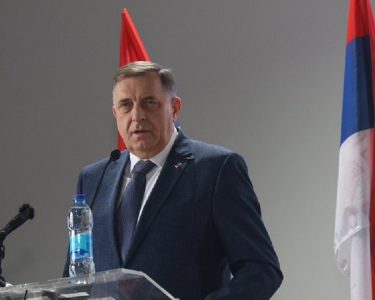 Dodik thotë se nuk do të paraqitet në aktgjykimin ndaj tij