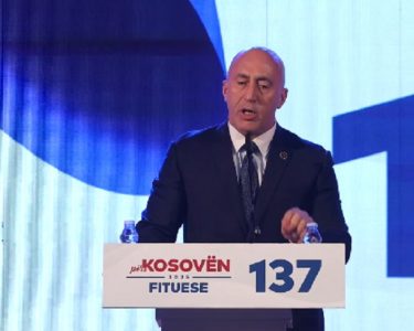 Haradinaj nuk ia ndal kritikat Kurtit: Jam i zhgënjyer me paraqitje në fushatë