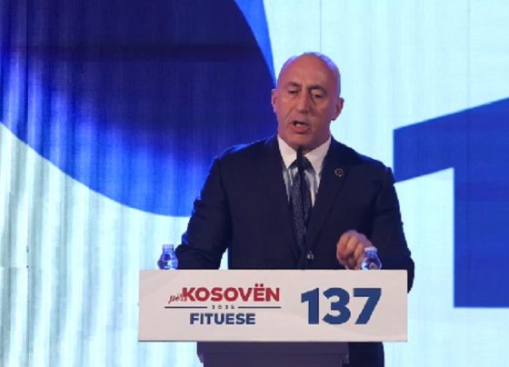 Haradinaj nuk ia ndal kritikat Kurtit: Jam i zhgënjyer me paraqitje në fushatë