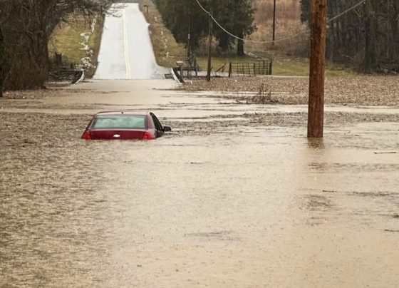 8 të vdekur nga përmbytjet në Kentucky