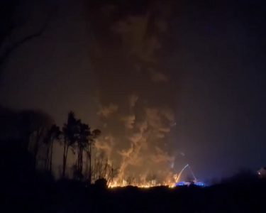 Slloveni, kaplohet nga zjarri një fabrikë