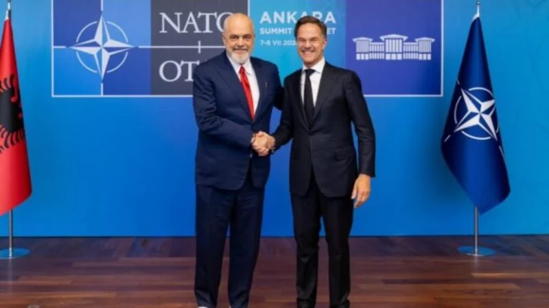 Rutte e konfirmon  Samiti i radhës i NATO s në Shqipëri  Rama  Iku ajo kohë kur bëhej çfarë të donin të tjerët Gjatë deklaratës së tij pas përfundimit të samitit të NATO s  sekretari i përgjithshëm i kësaj aleance Mark Rutte ka konfirmuar se   