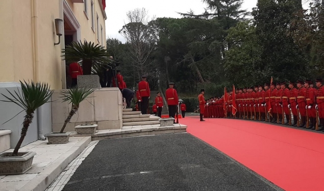 Albania hosts a welcoming ceremony for Kosovo PM