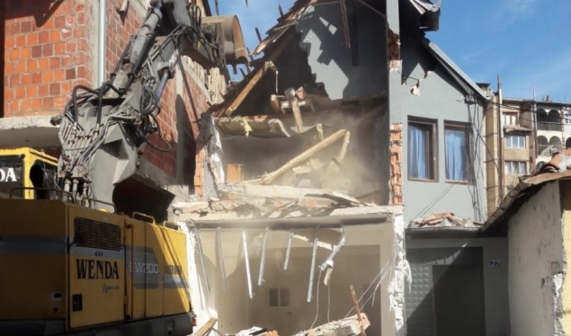 Municipality of Vushtrri demolished a facility that was built on public property