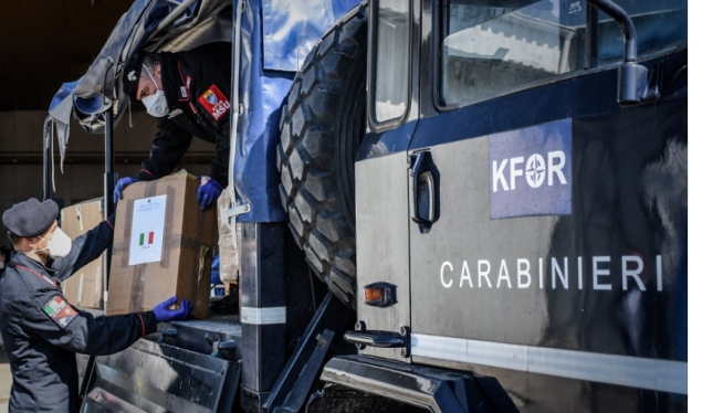 KFOR donates protection equipment worth 70,000 Euro to the hospitals of Pristina and Gracanica