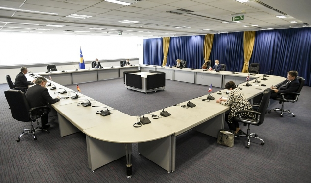 Kurti and the ambassadors accredited to Kosovo discuss the emergency package