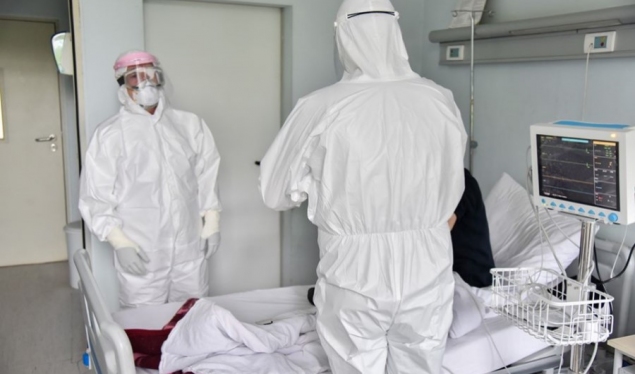 111 patients with COVID-19 hospitalized at the Infectious Diseases Clinic