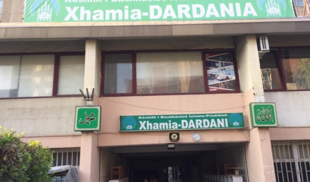 Believers are not allowed to hold the Eid prayer at the Dardania Mosque