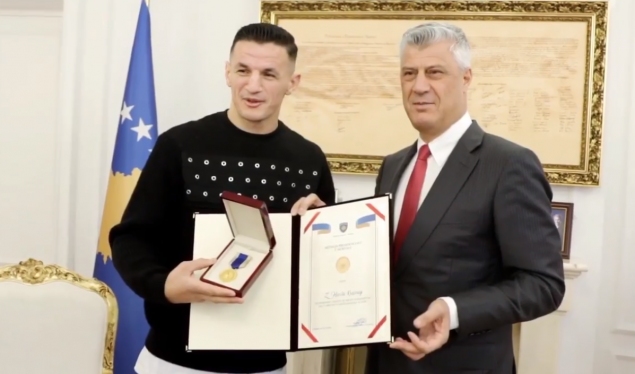 Thaçi awarded the Presidential Medal of Merits to Krasniqi