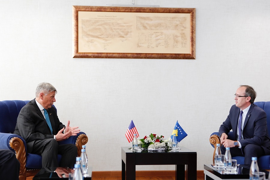 US and Kosovo sign a financial agreement