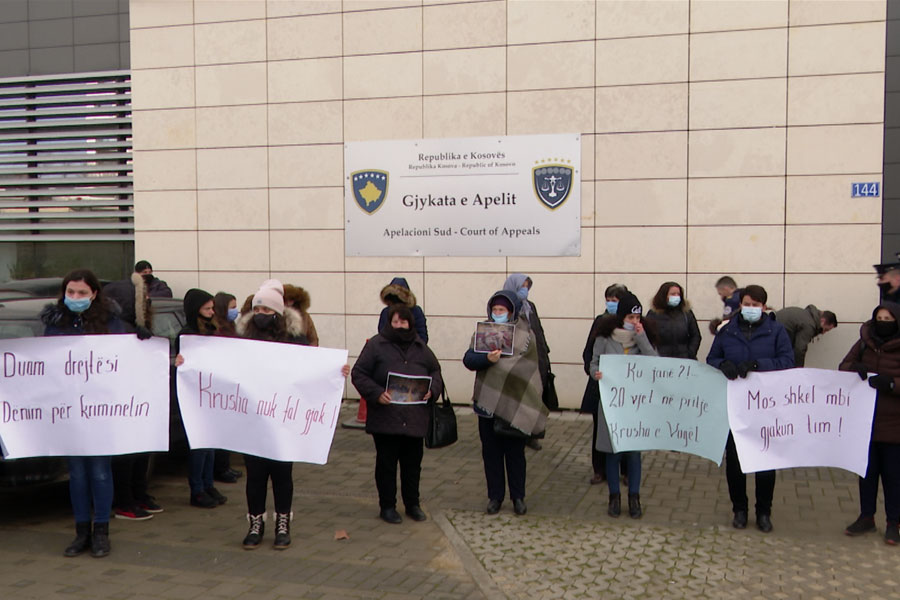 “Punishment for the criminal” – Protests against the reduction of Tasic’s sentence for war crimes