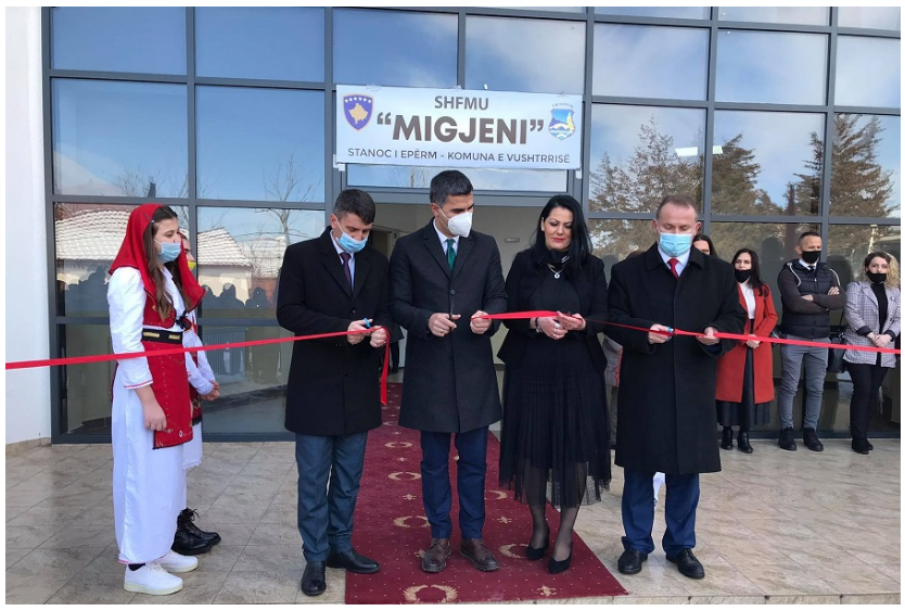 The new school in Stanoc i Eperm is inaugurated