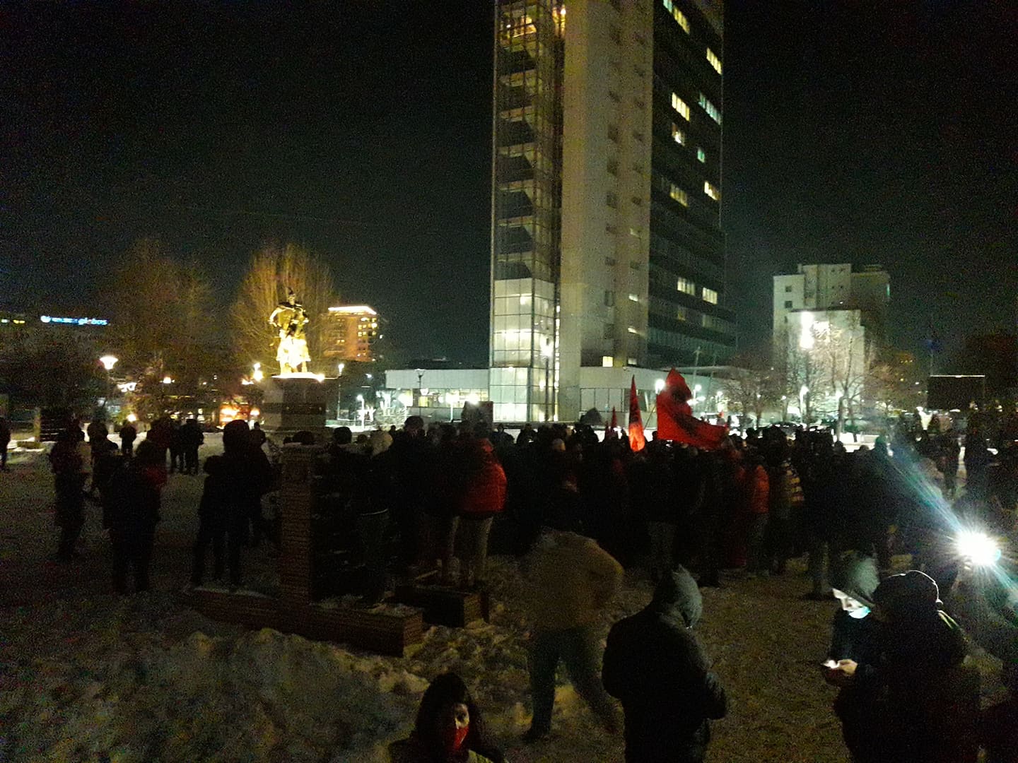 VV supporters start the celebration in the squares of Prishtina