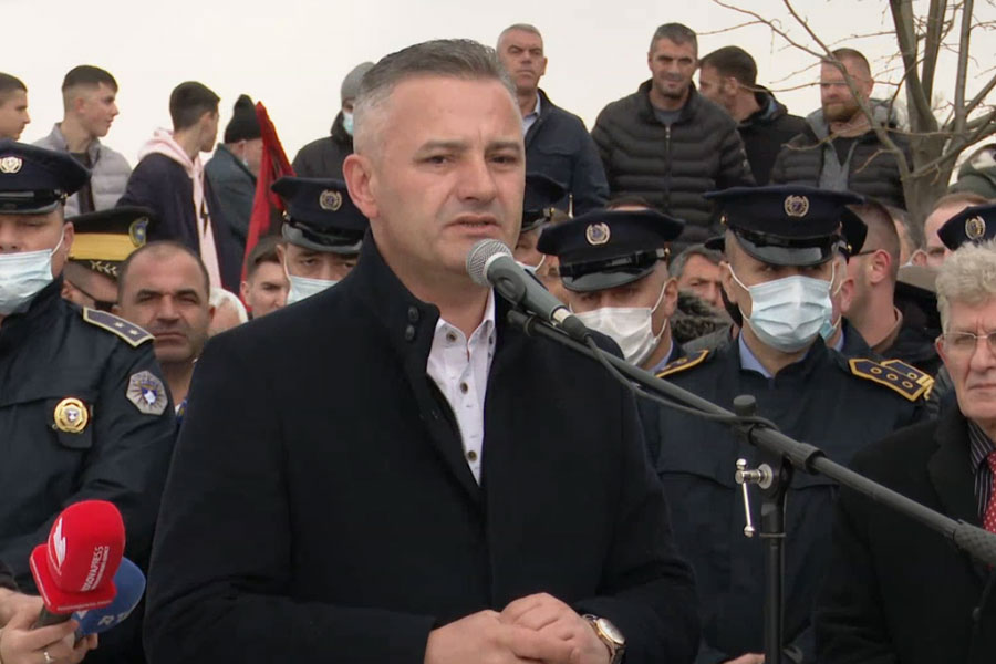 Jashari: 23 years since the beginning of the battles, we must be more unified to realize the legacy of our fallen heroes