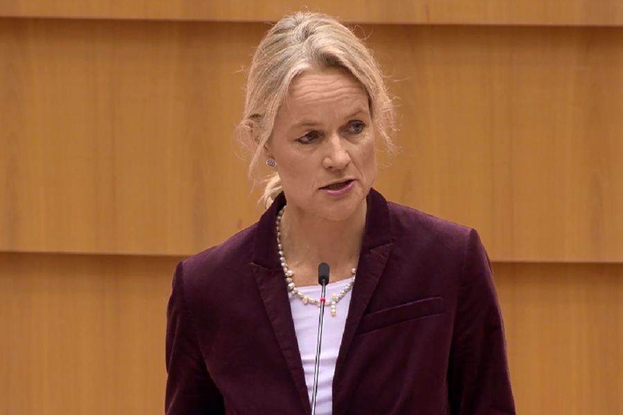 Von Cramon: EU to lift visas for Kosovo