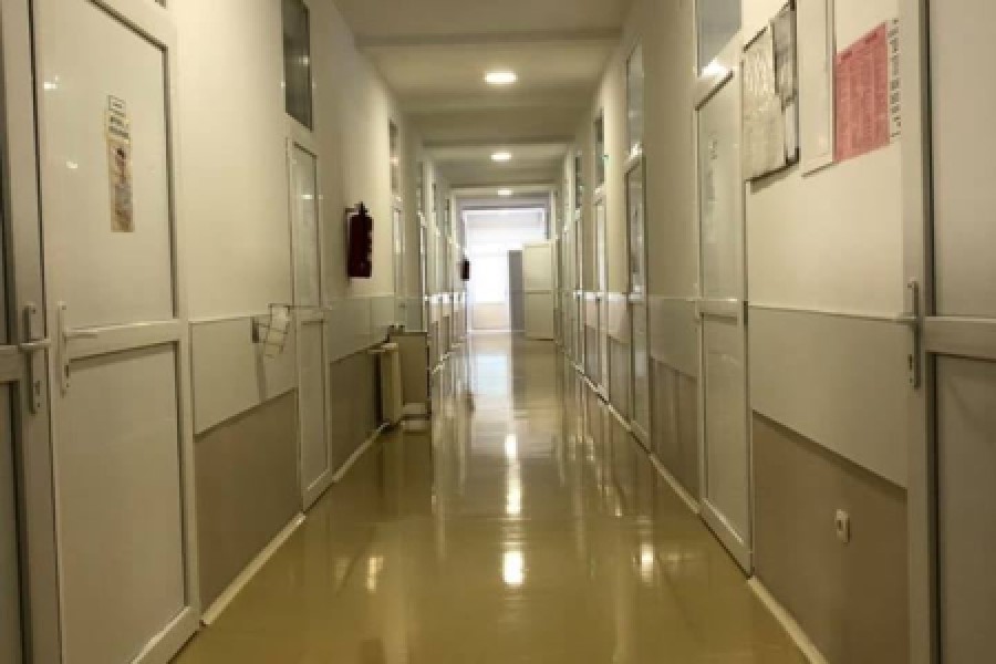 78 patients infected with COVID-19 are being treated in Peja Hospital, 9 in more serious condition