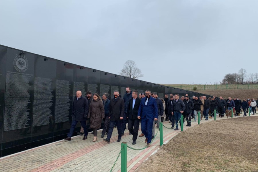 Bekim Jashari paid homage to the Martyrs’ Memorial Complex in Marina