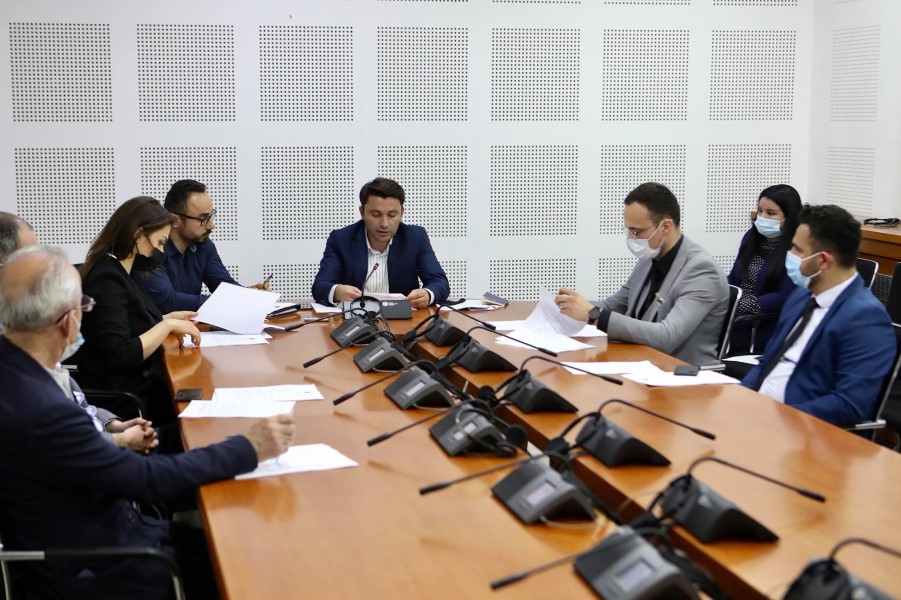 Presidential candidates meet the constitutional provisions