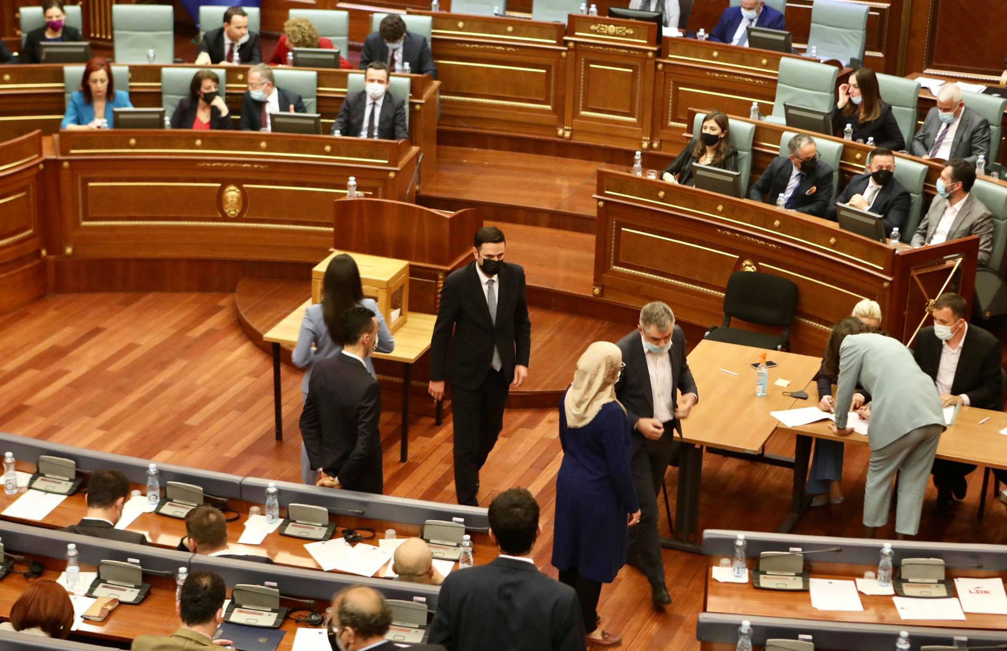 In the absence of a quorum, the repetition of the first round also failed