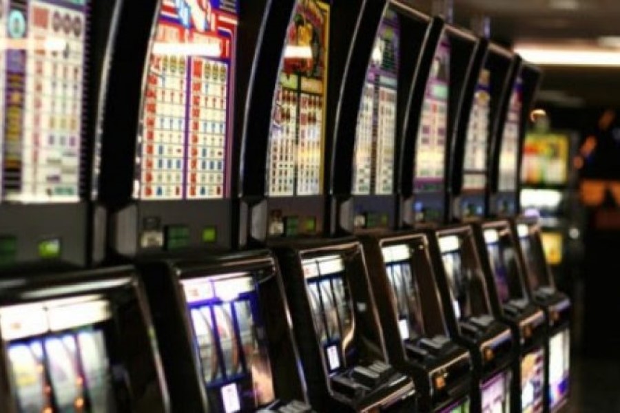 7 people have been arrested for illegal gambling in Peja