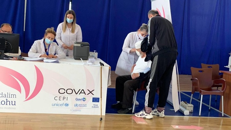 Vaccination of people over the age of 75 continues until April 22