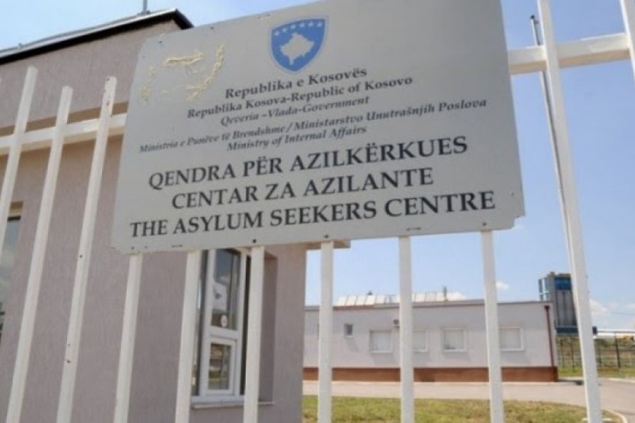 A physical security worker at the Asylum Center in Magura got attacked