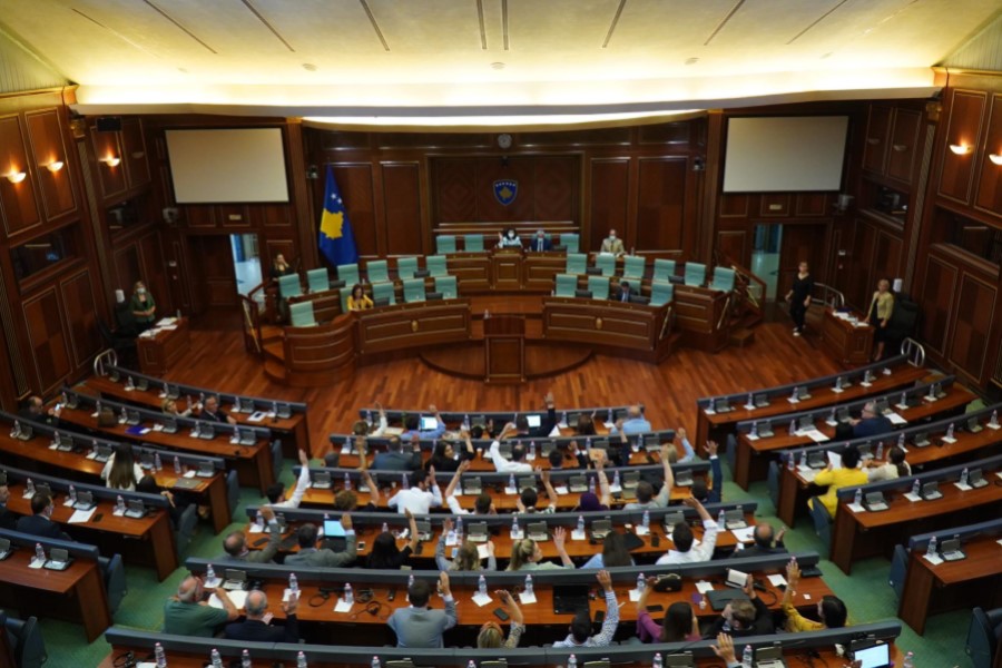 The Assembly dismisses the members of the RTK Board