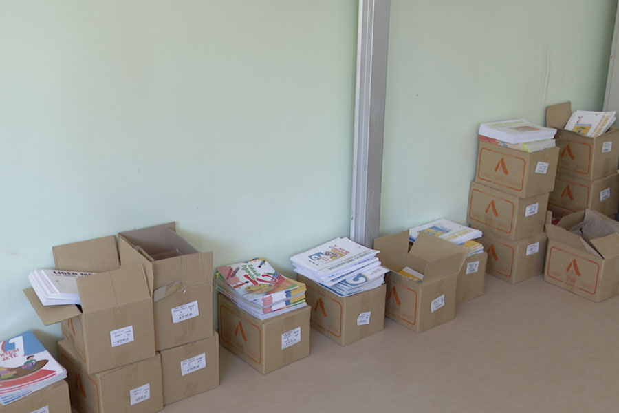 Alternative textbooks will be used this school year, the distribution of textbooks is not over yet