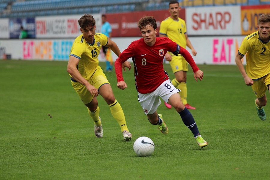 Kosovo U19 plays against Wales