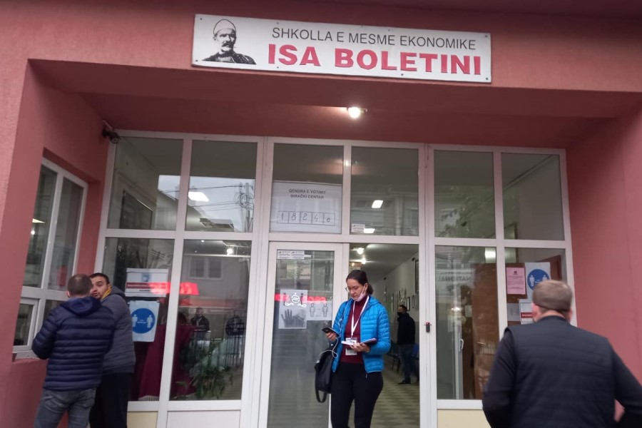 The largest polling station in Podujeva opens