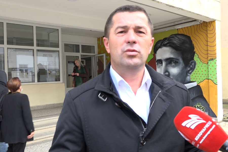 ​Zoran Todic from the Serbian List votes in Leposavic: We will try to justify the trust of the citizens