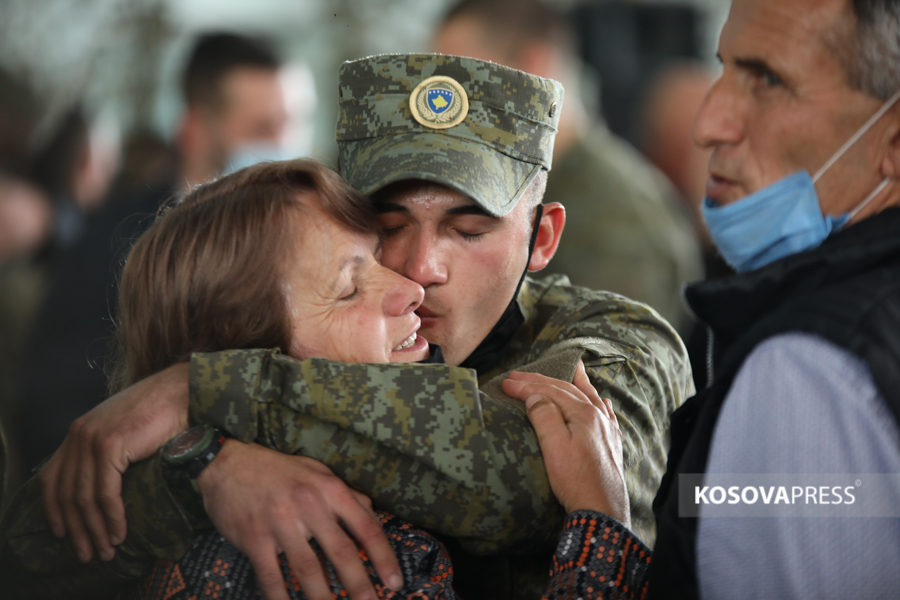 The ceremony of new KSF recruits through photos