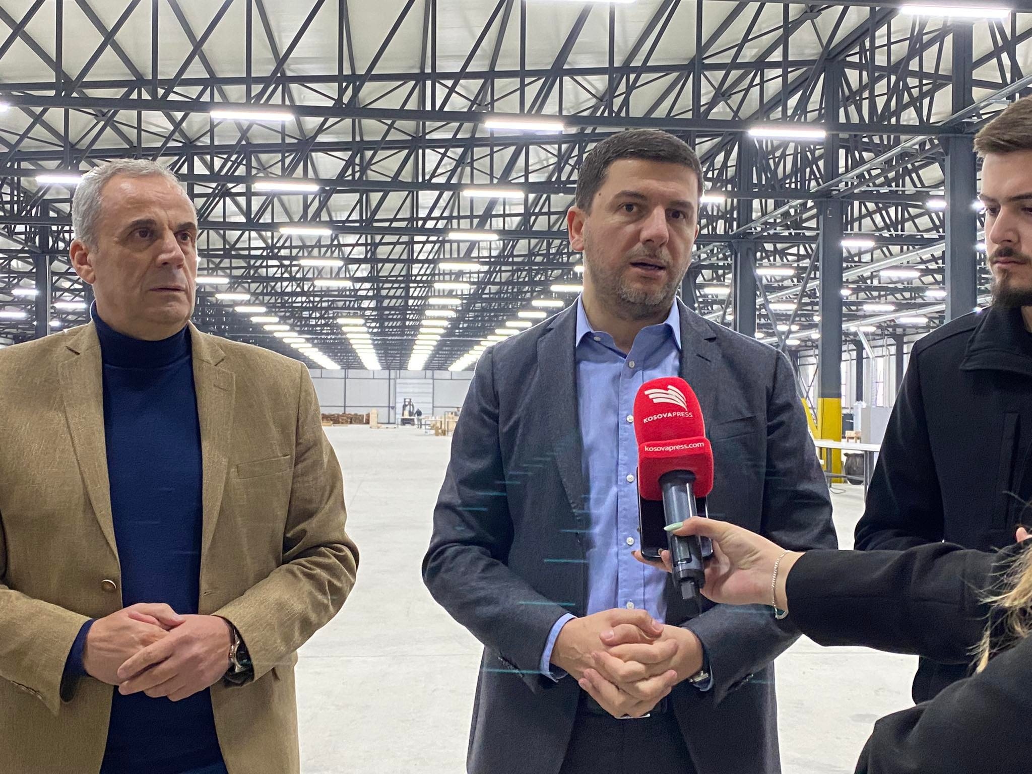 Krasniqi and Ismajli visit businesses in Shtime: The support of the Municipality will continue